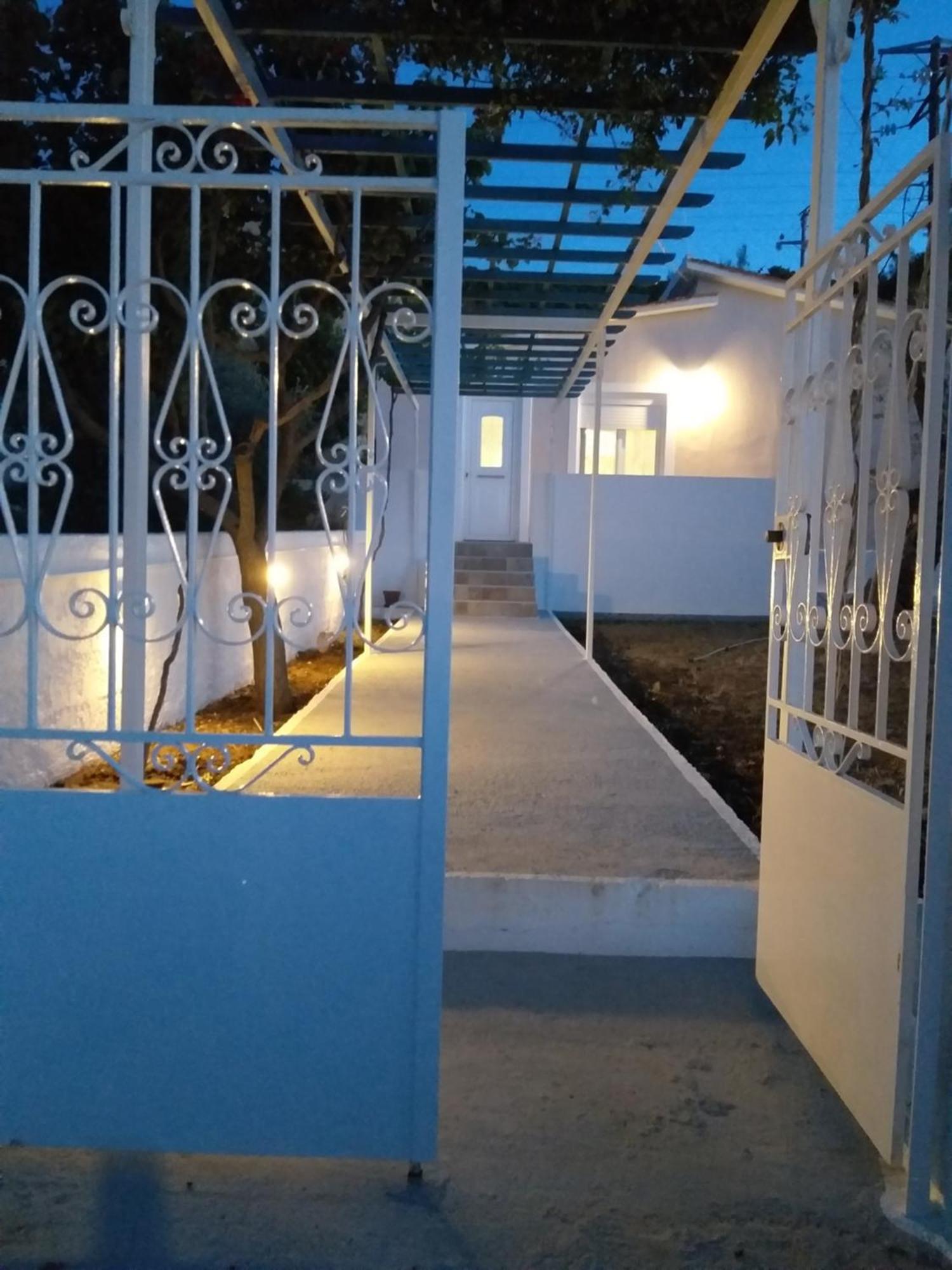 Skala Central House Exterior photo